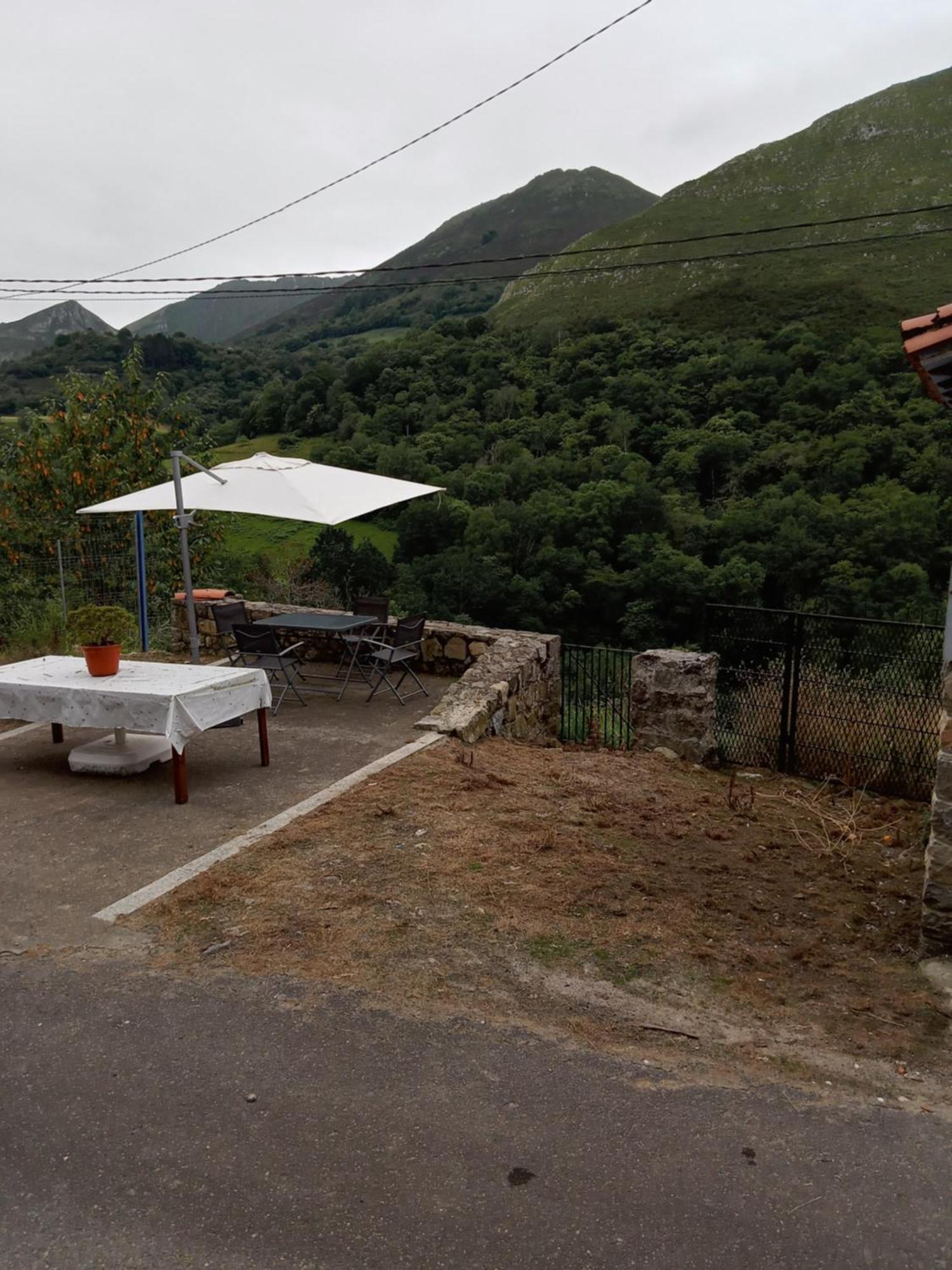 Llanes-Llumedian Villa Exteriör bild
